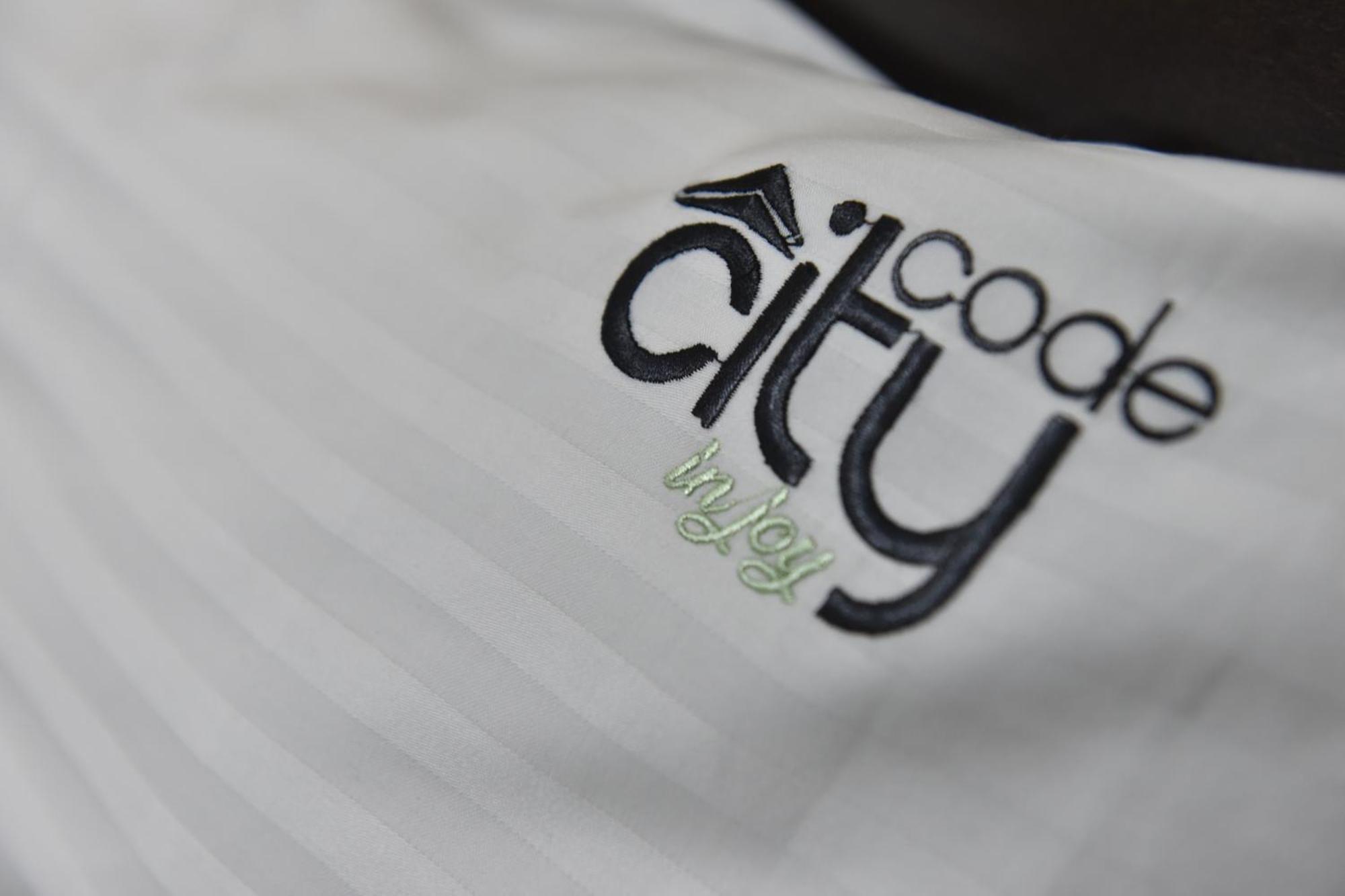 City Code In Joy Белград Екстериор снимка